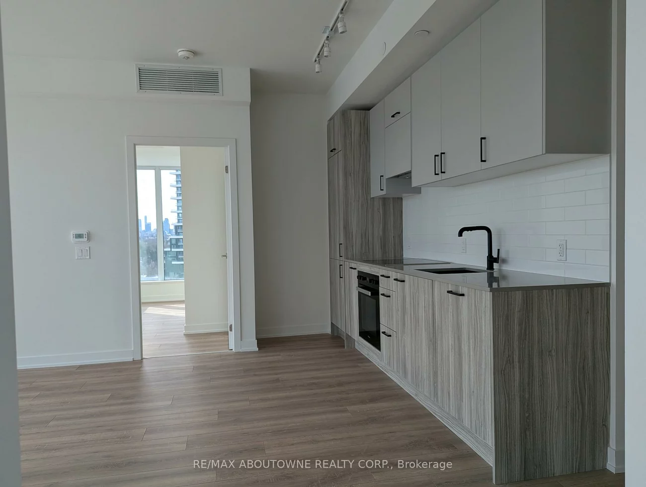 1, Quarrington, Banbury-Don Mills, Toronto
