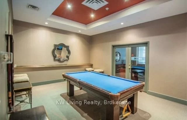 18, Kenaston, Bayview Village, Toronto