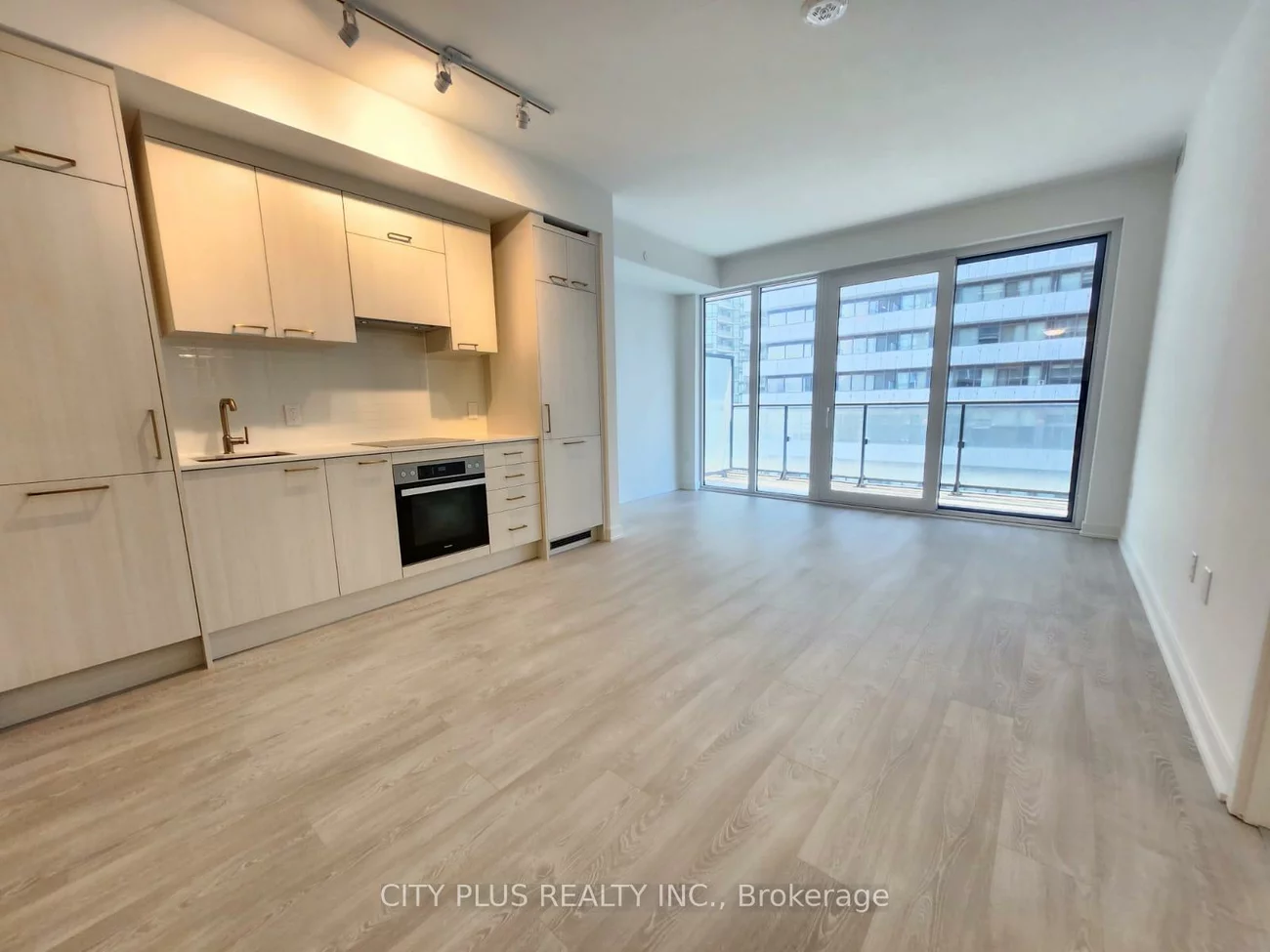 634, Church, Church-Yonge Corridor, Toronto