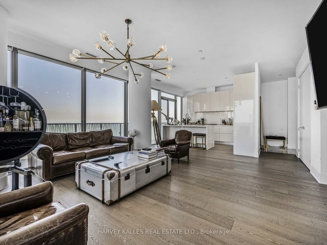 42, Charles, Church-Yonge Corridor, Toronto