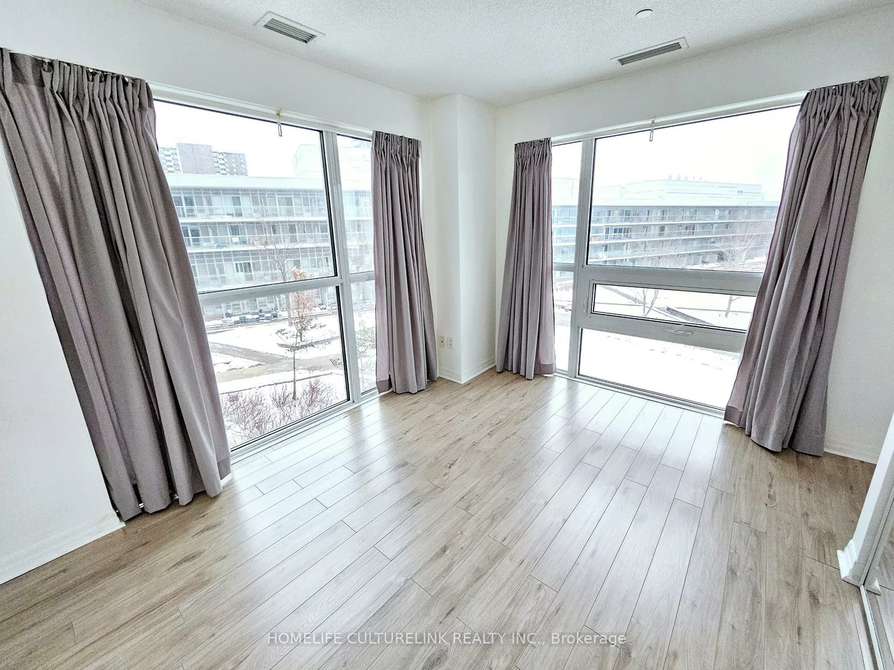 276, Yorkland, Henry Farm, Toronto