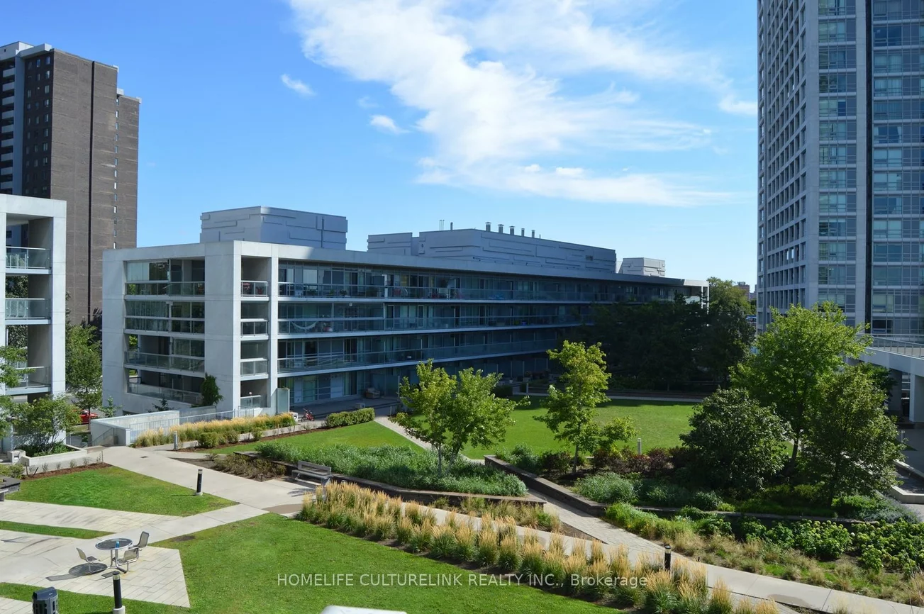 276, Yorkland, Henry Farm, Toronto