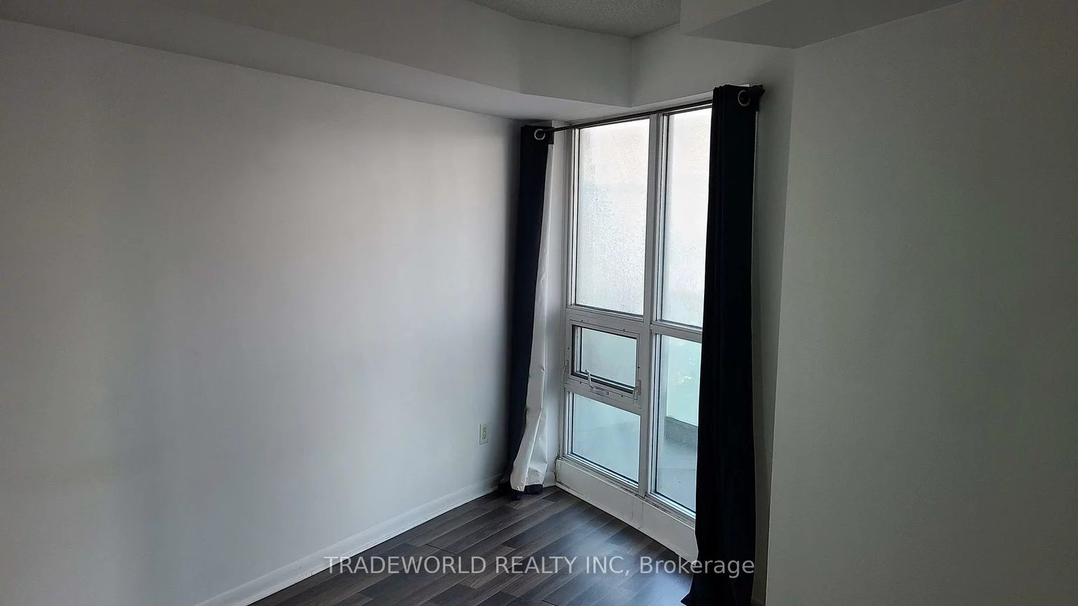 18, Yonge, Waterfront Communities C1, Toronto