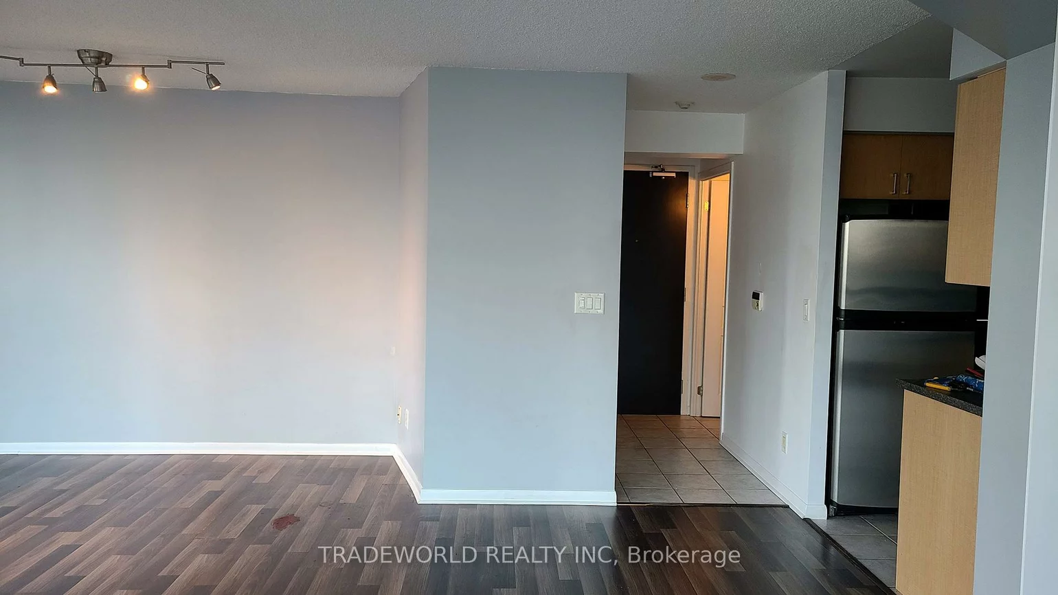 18, Yonge, Waterfront Communities C1, Toronto