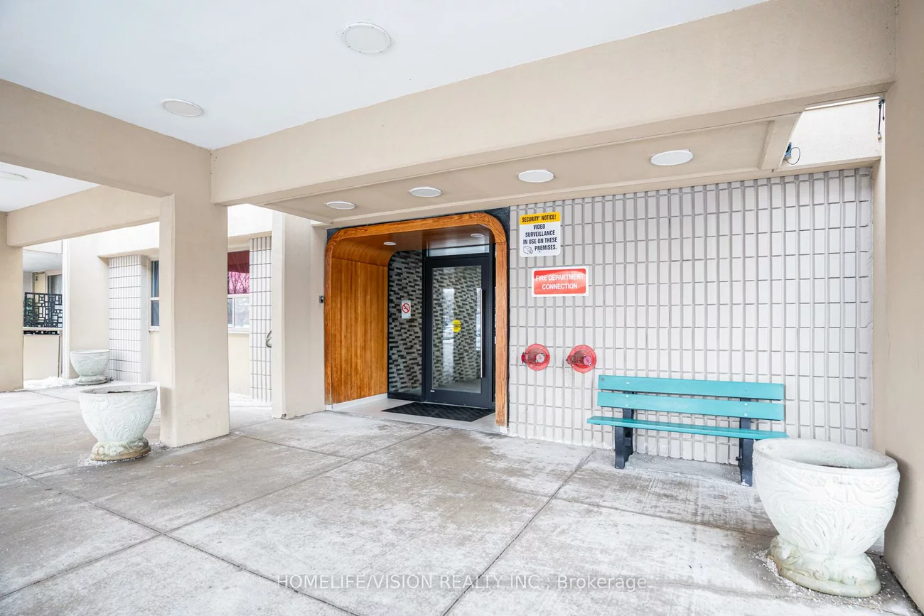 1338, York Mills, Parkwoods-Donalda, Toronto