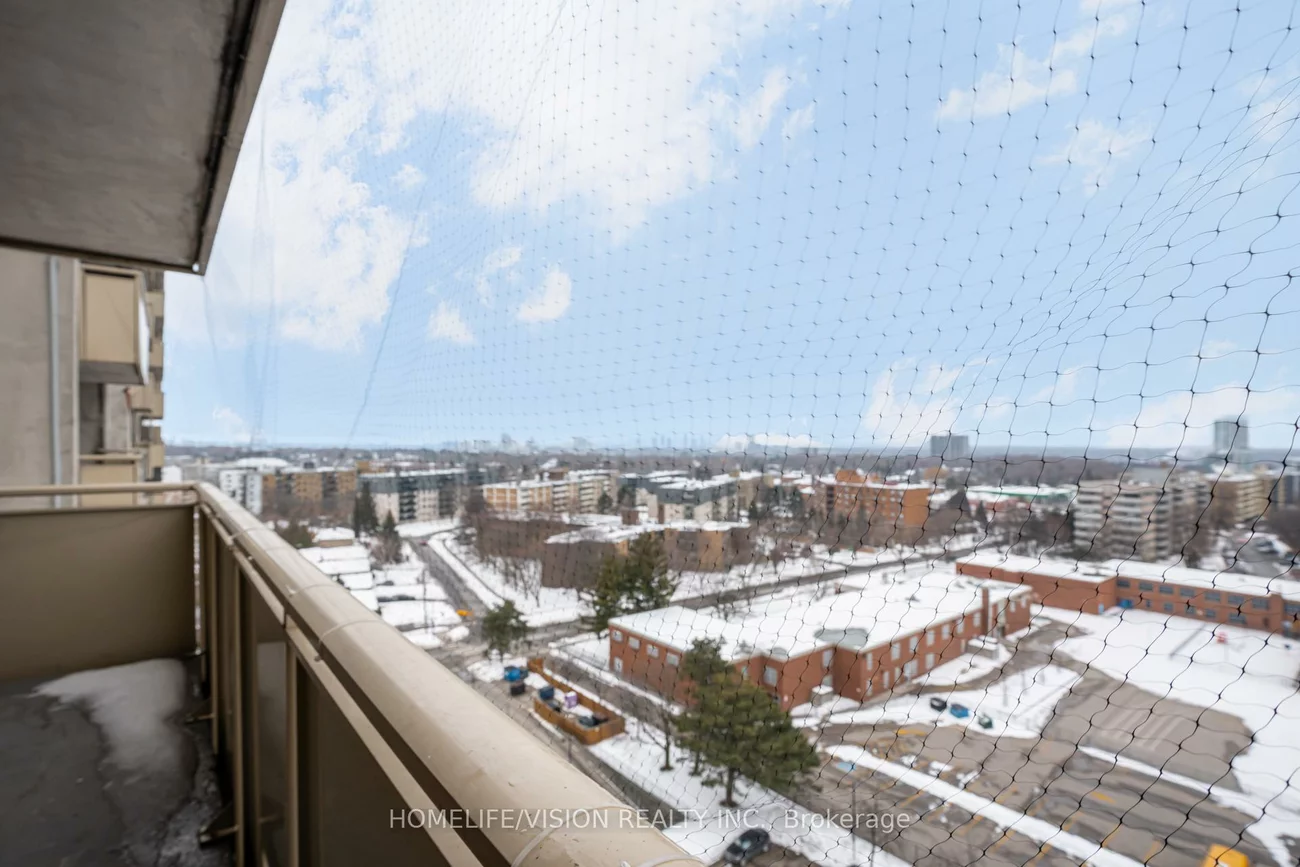 1338, York Mills, Parkwoods-Donalda, Toronto