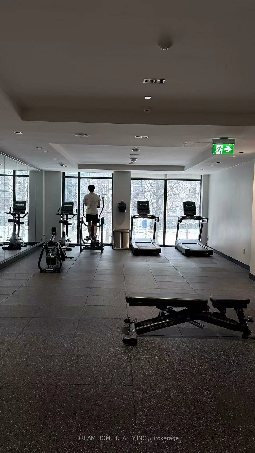 65, Mutual, Church-Yonge Corridor, Toronto