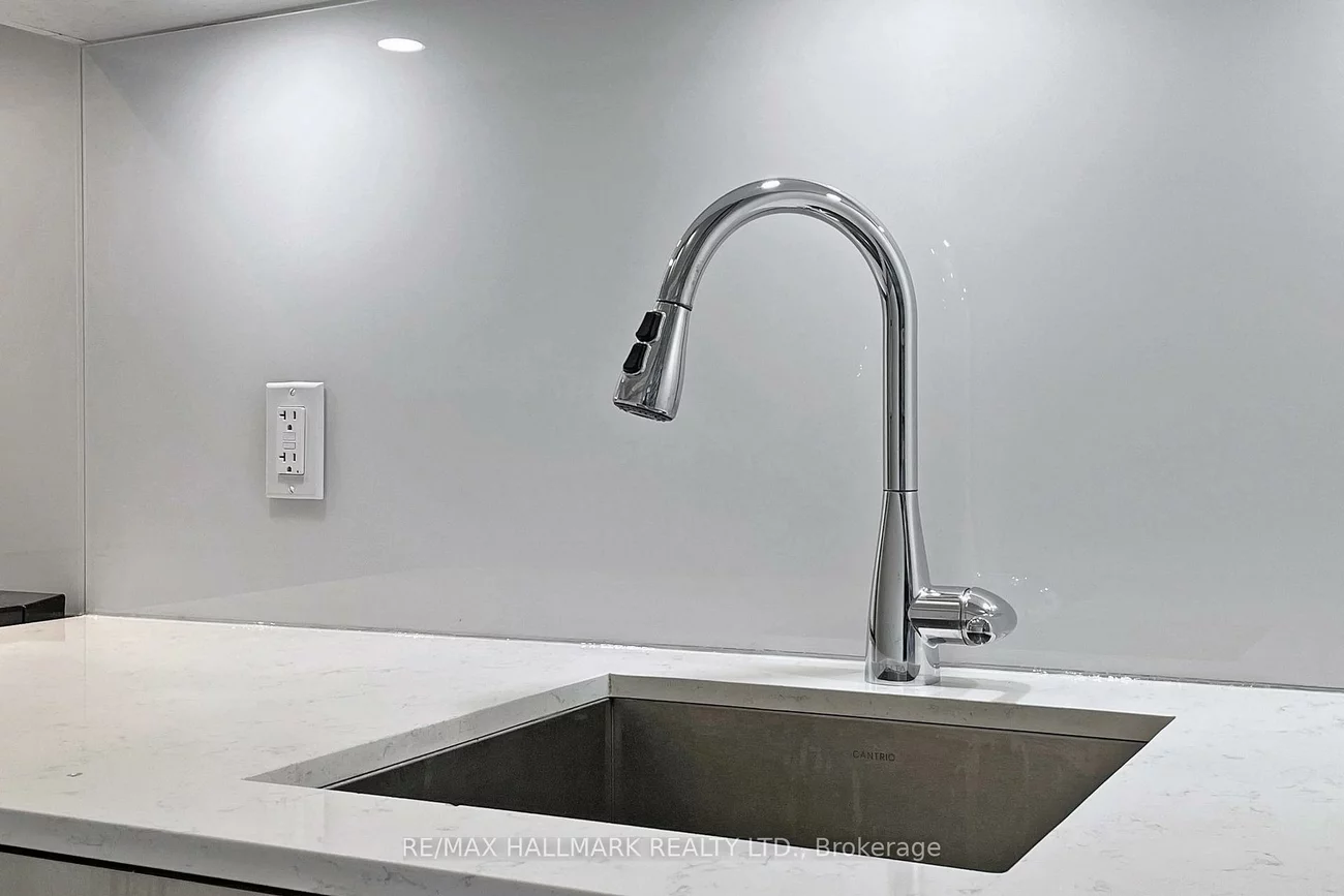 251, Jarvis, Church-Yonge Corridor, Toronto