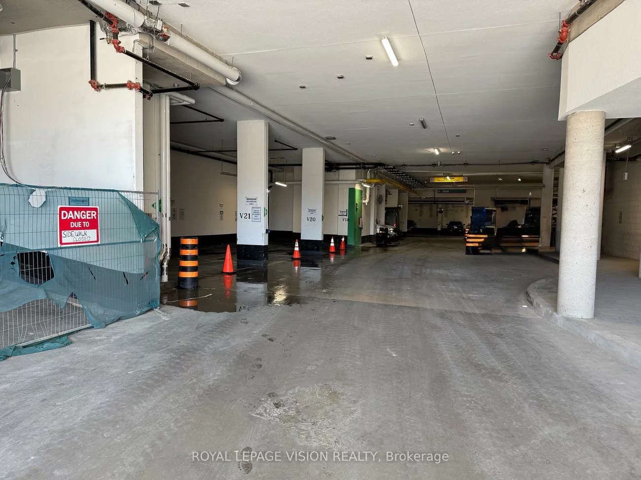 505, Glencairn, Englemount-Lawrence, Toronto