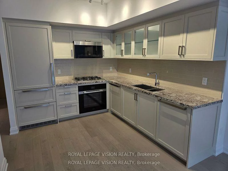 505, Glencairn, Englemount-Lawrence, Toronto