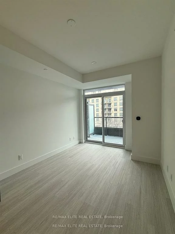 6, Greenbriar, Bayview Village, Toronto