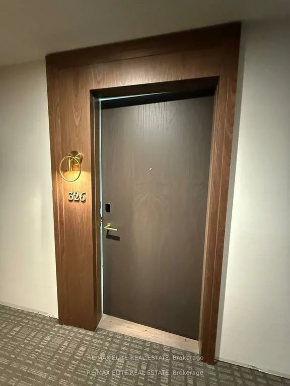 6, Greenbriar, Bayview Village, Toronto