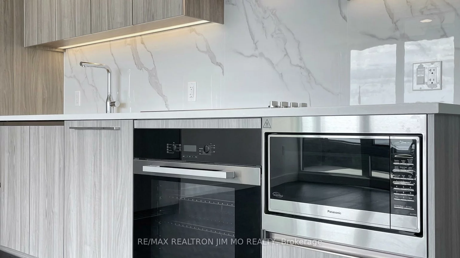 3, Concord Cityplace, Waterfront Communities C1, Toronto