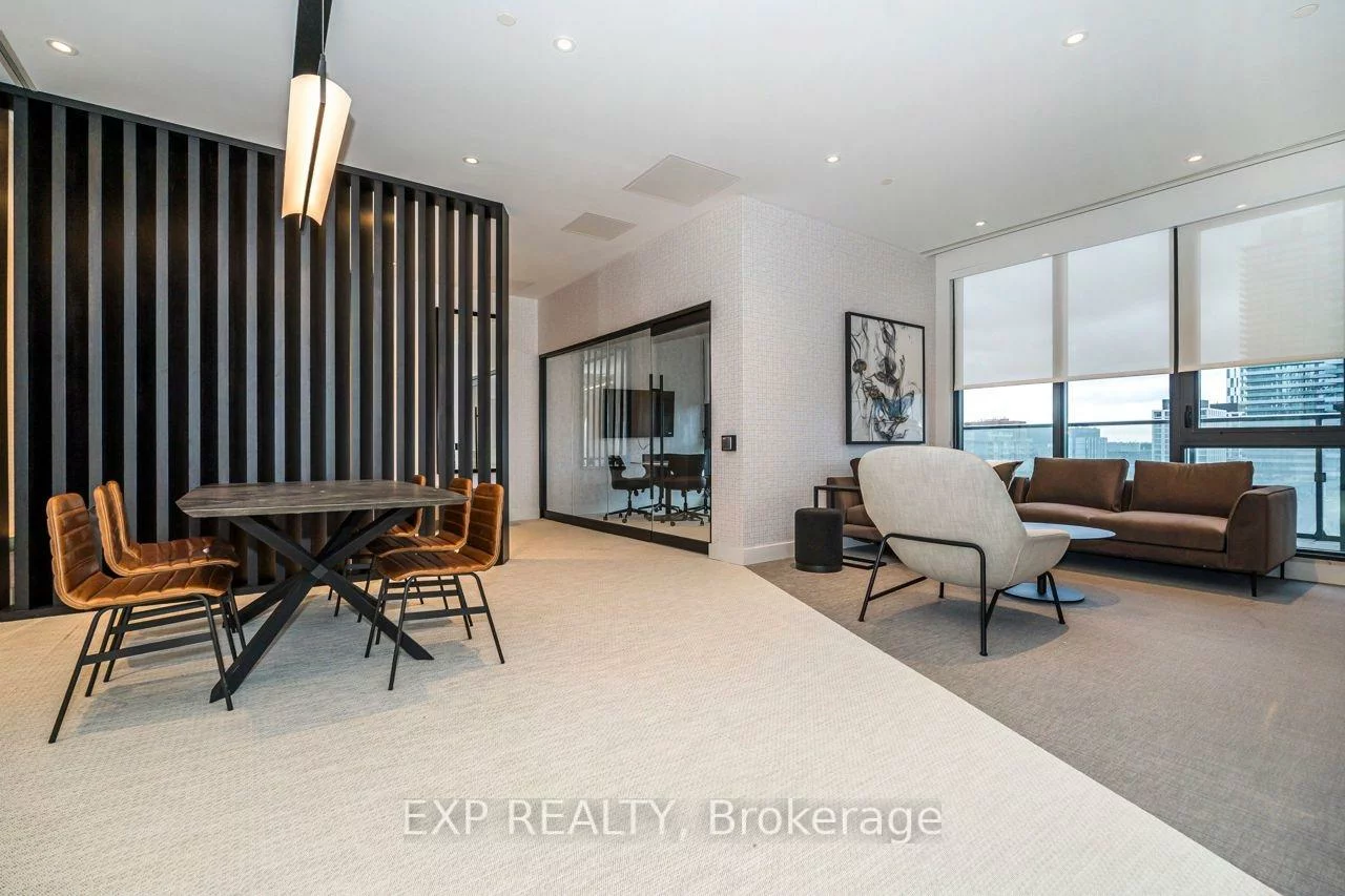 35, Parliament, Waterfront Communities C8, Toronto