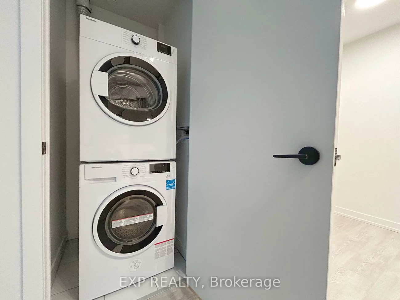 35, Parliament, Waterfront Communities C8, Toronto