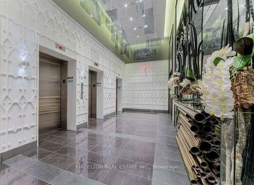 32, Davenport, Annex, Toronto