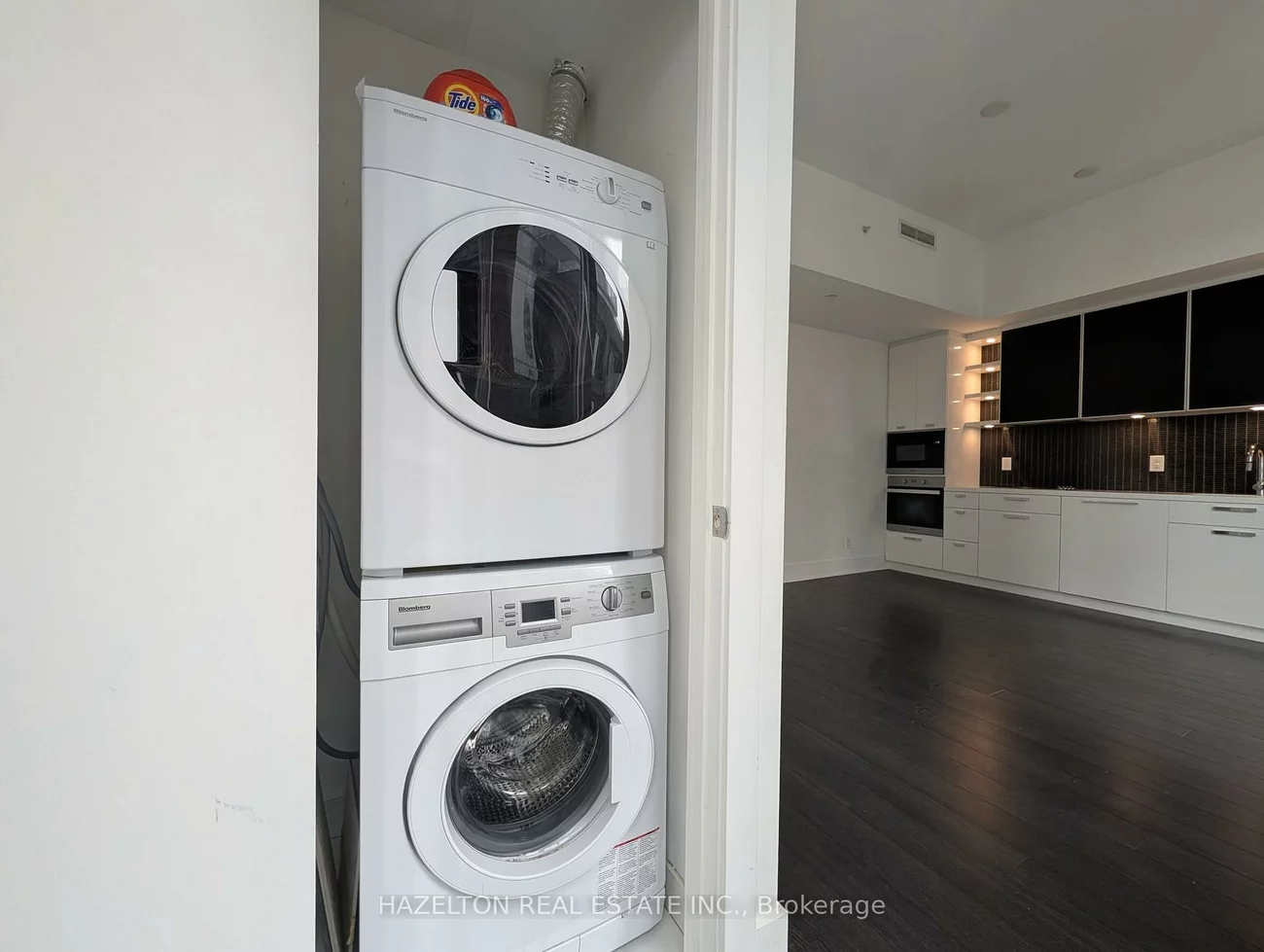 32, Davenport, Annex, Toronto