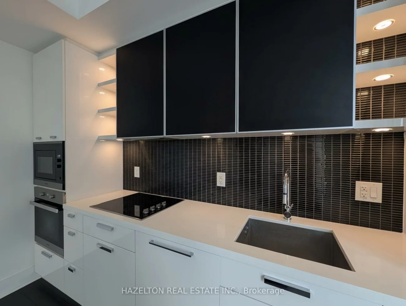 32, Davenport, Annex, Toronto