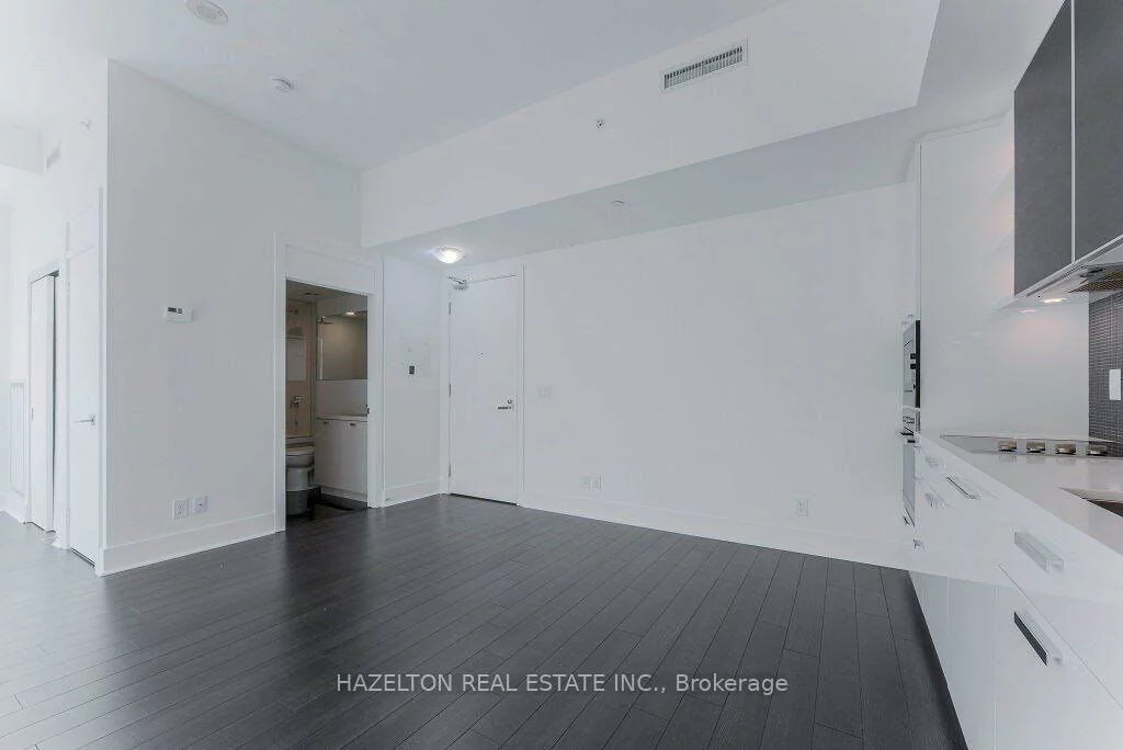 32, Davenport, Annex, Toronto