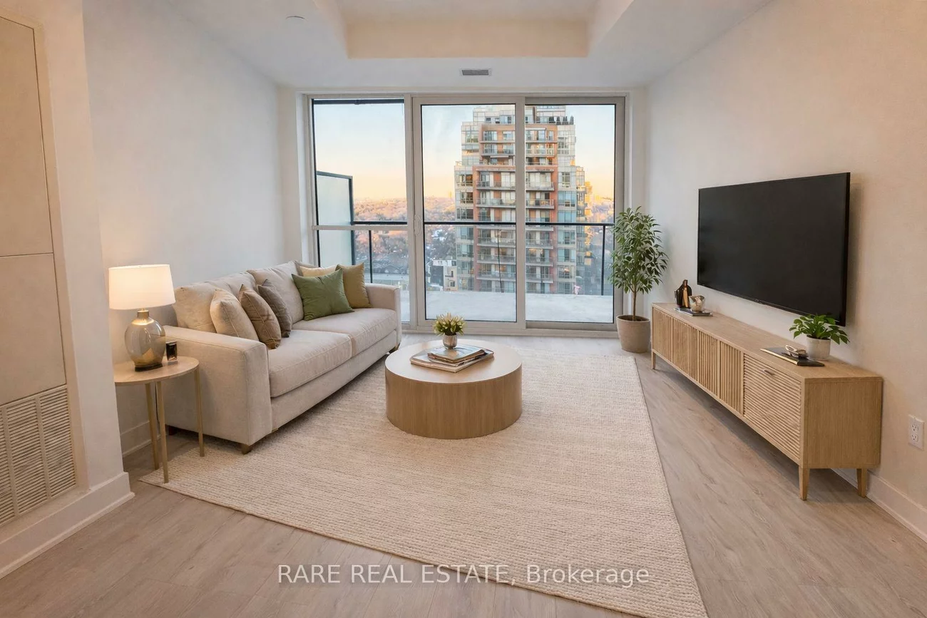 120, Broadway, Mount Pleasant West, Toronto