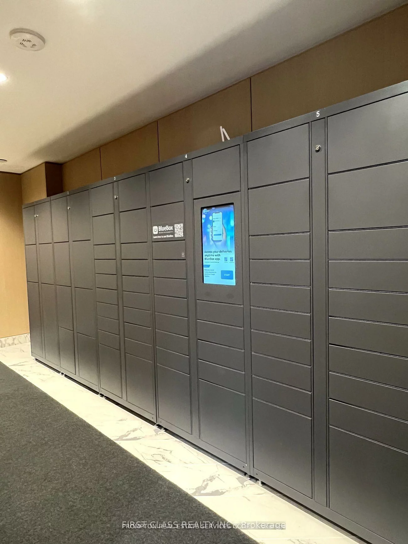 38, Widmer, Waterfront Communities C1, Toronto