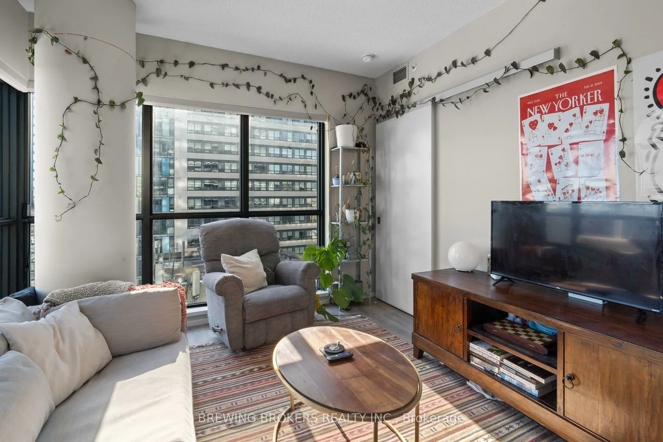 159, Dundas, Church-Yonge Corridor, Toronto