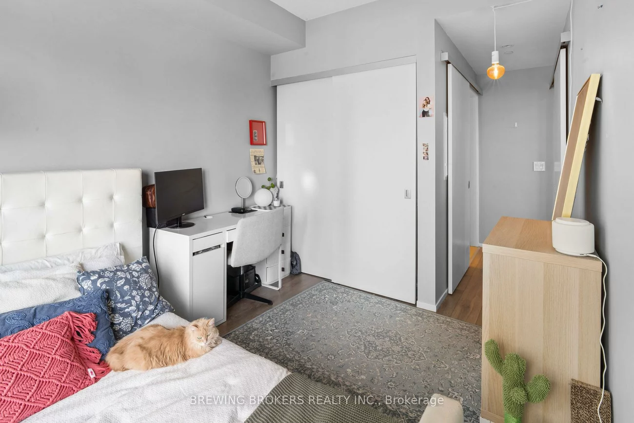 159, Dundas, Church-Yonge Corridor, Toronto