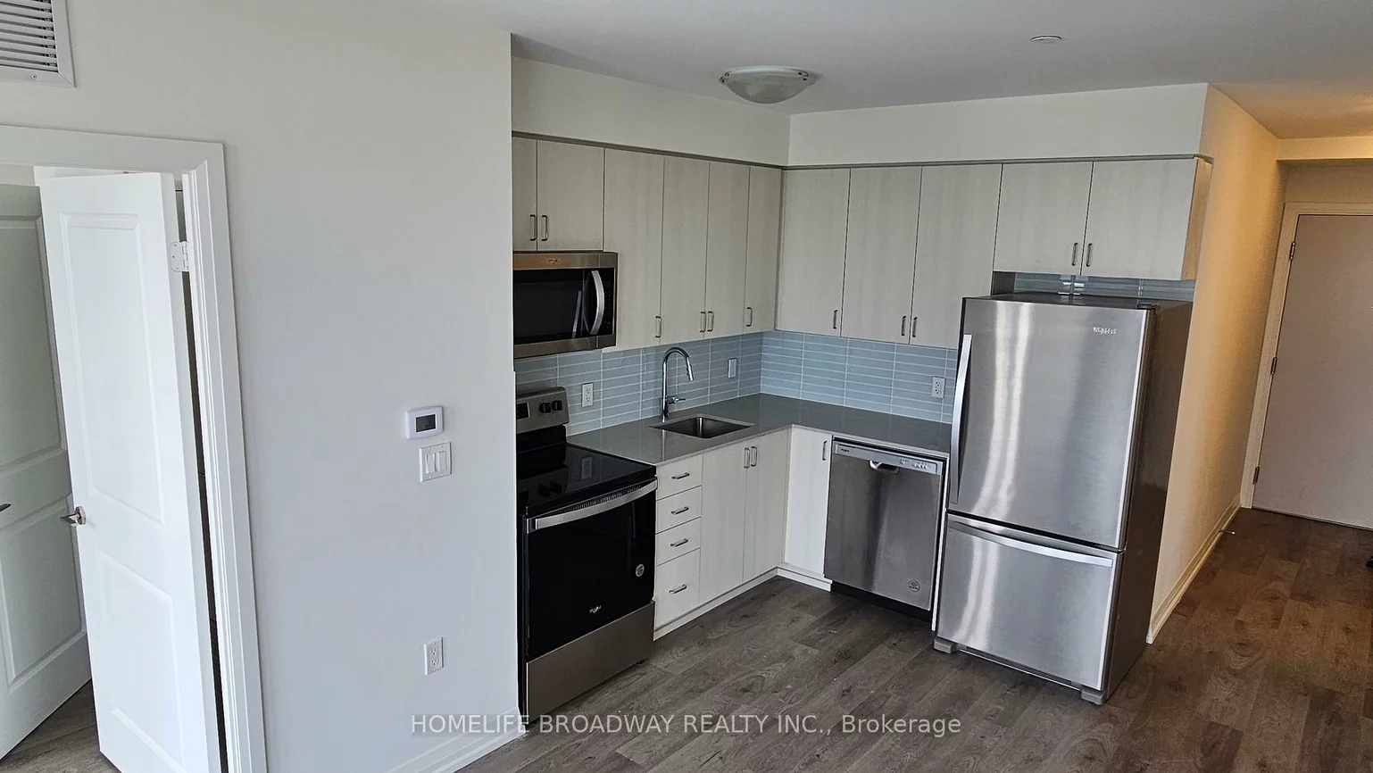 325, Yorkland, Henry Farm, Toronto