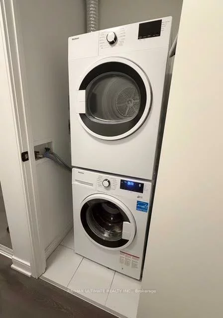 35, Rolling Mills, Waterfront Communities C8, Toronto