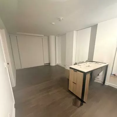 35, Rolling Mills, Waterfront Communities C8, Toronto