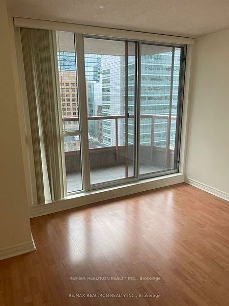 736, Bay, Bay Street Corridor, Toronto