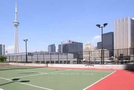 18, Harbour, Waterfront Communities C1, Toronto