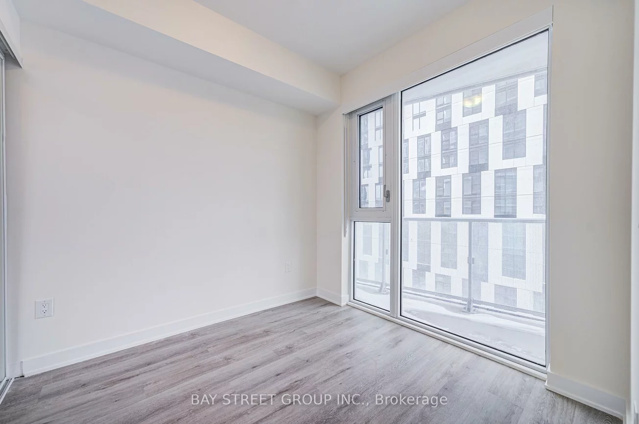 100, Dalhousie, Church-Yonge Corridor, Toronto