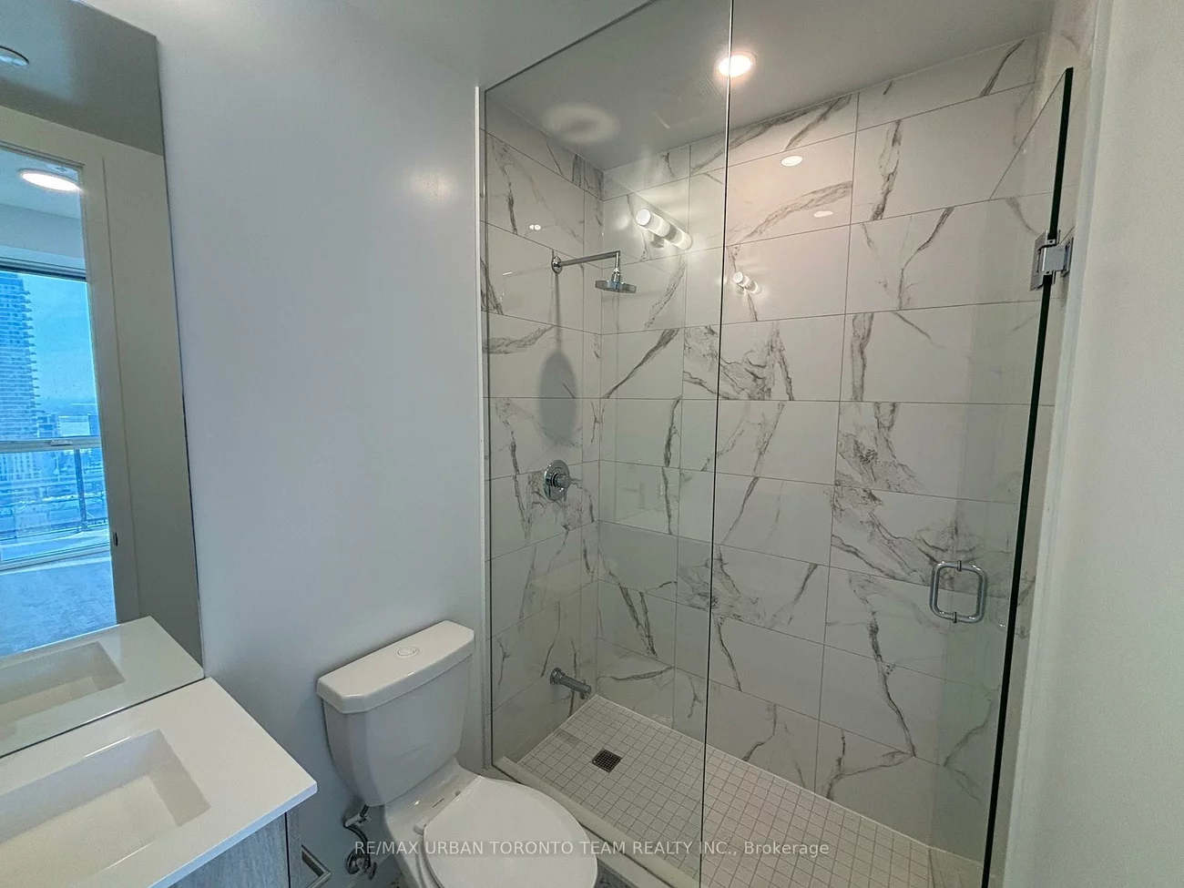 180, Front, Moss Park, Toronto