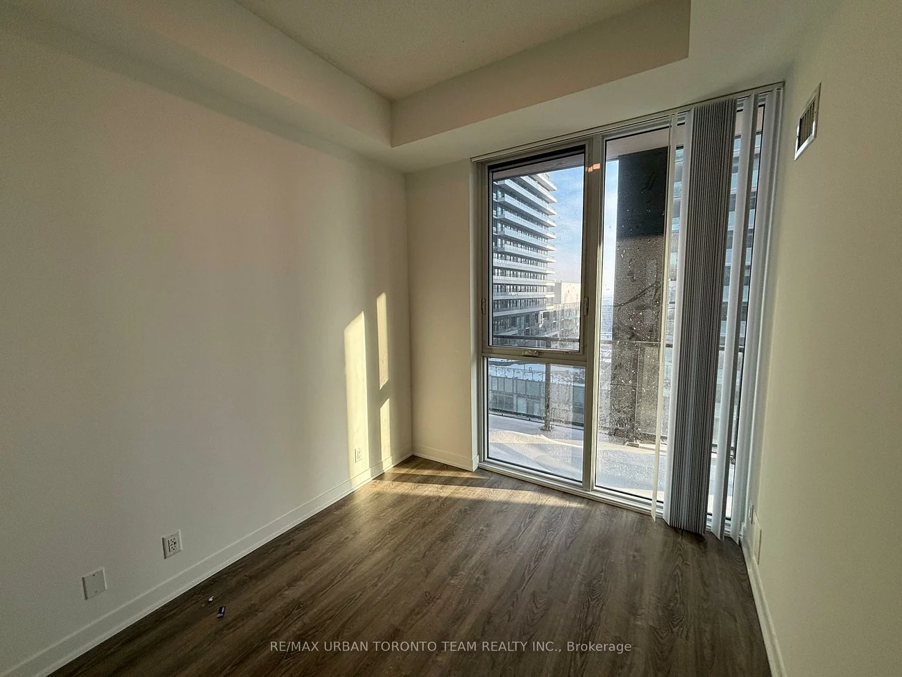 180, Front, Moss Park, Toronto