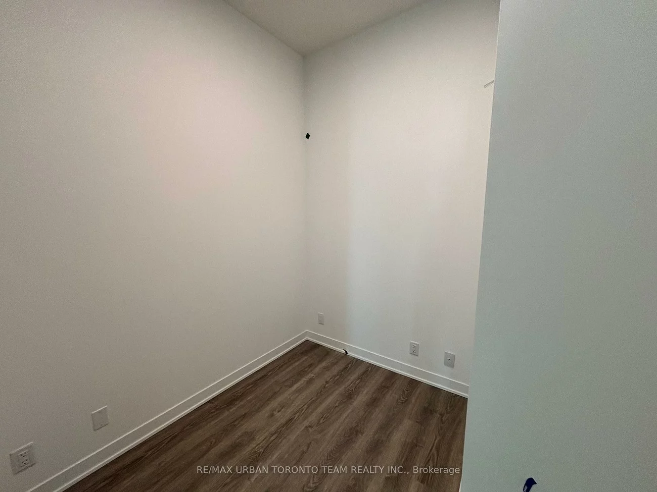 180, Front, Moss Park, Toronto