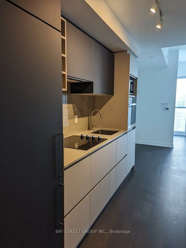 319, Jarvis, Church-Yonge Corridor, Toronto