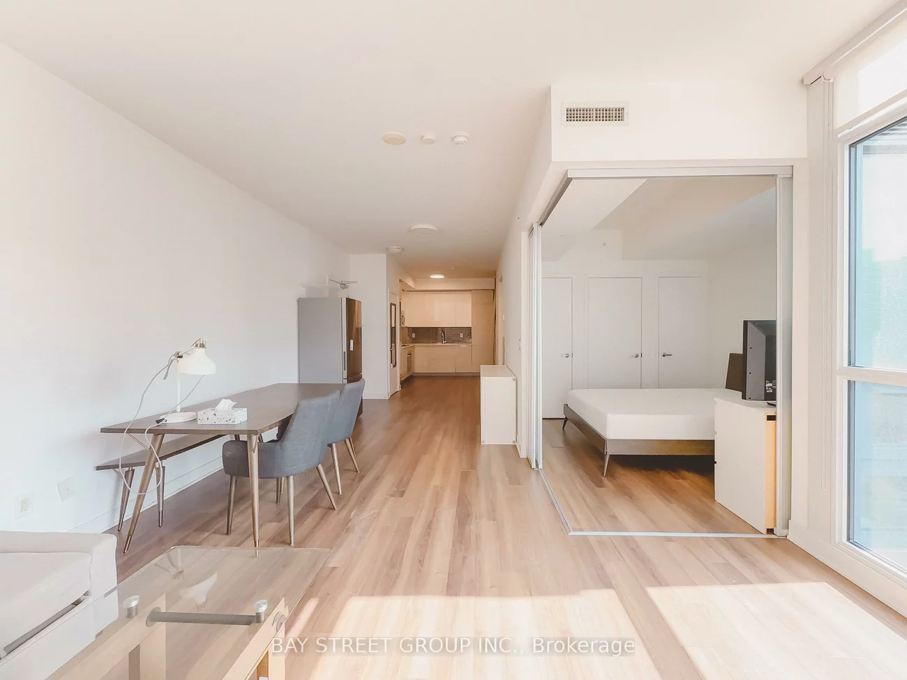 210, Simcoe, University, Toronto