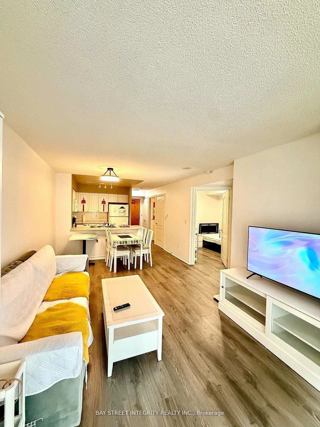 30, Hayden, Church-Yonge Corridor, Toronto