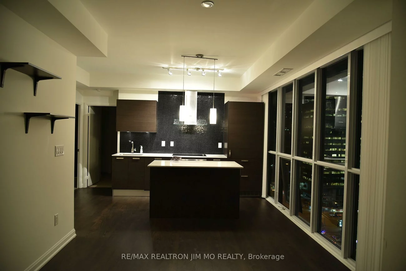 9, Bogert, Lansing-Westgate, Toronto