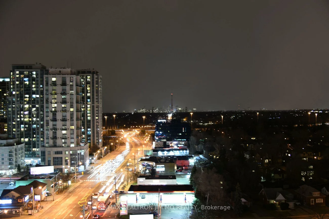 9, Bogert, Lansing-Westgate, Toronto