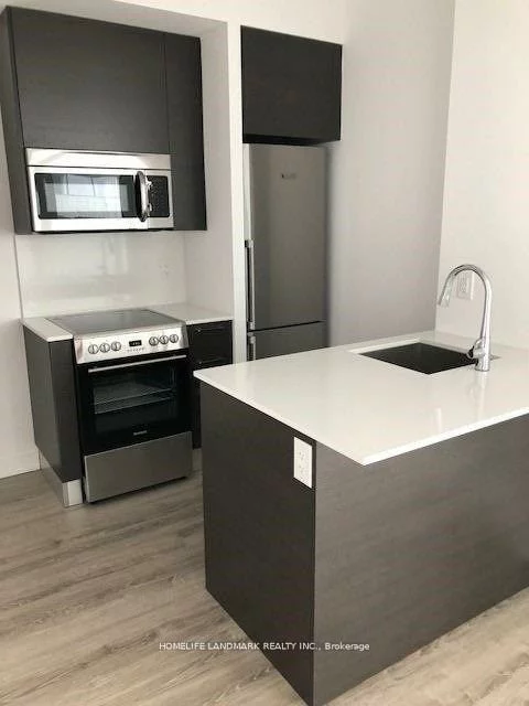 42, Charles, Church-Yonge Corridor, Toronto