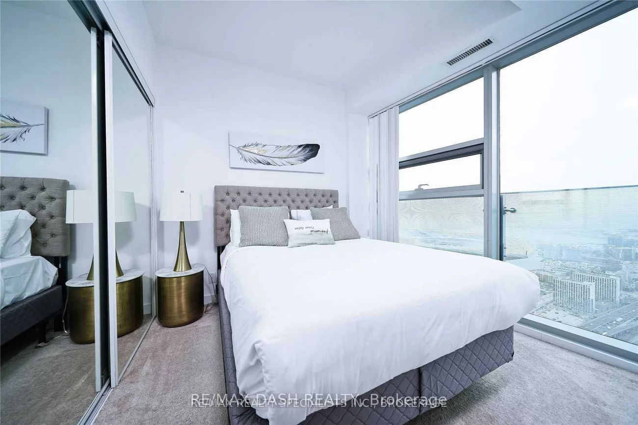 14, York, Waterfront Communities C1, Toronto