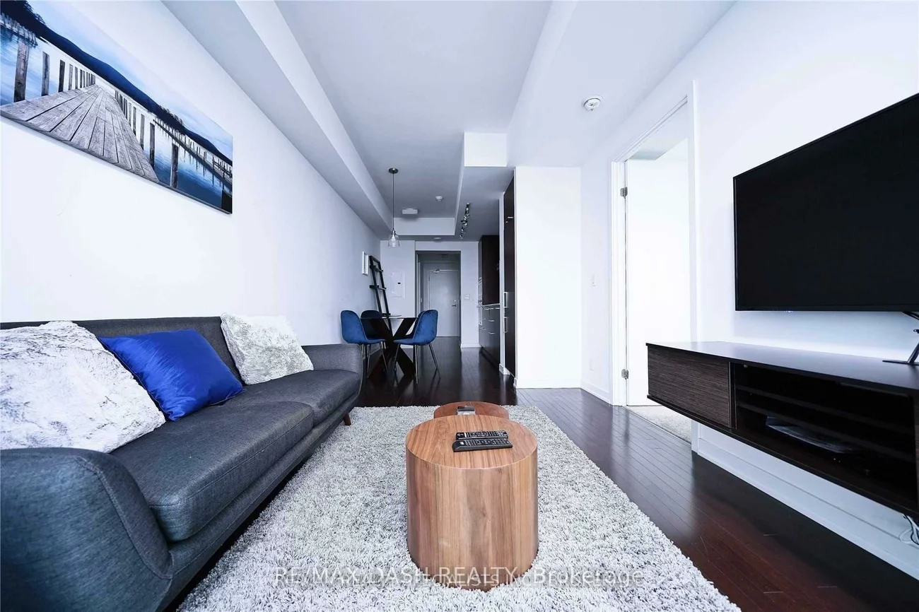 14, York, Waterfront Communities C1, Toronto