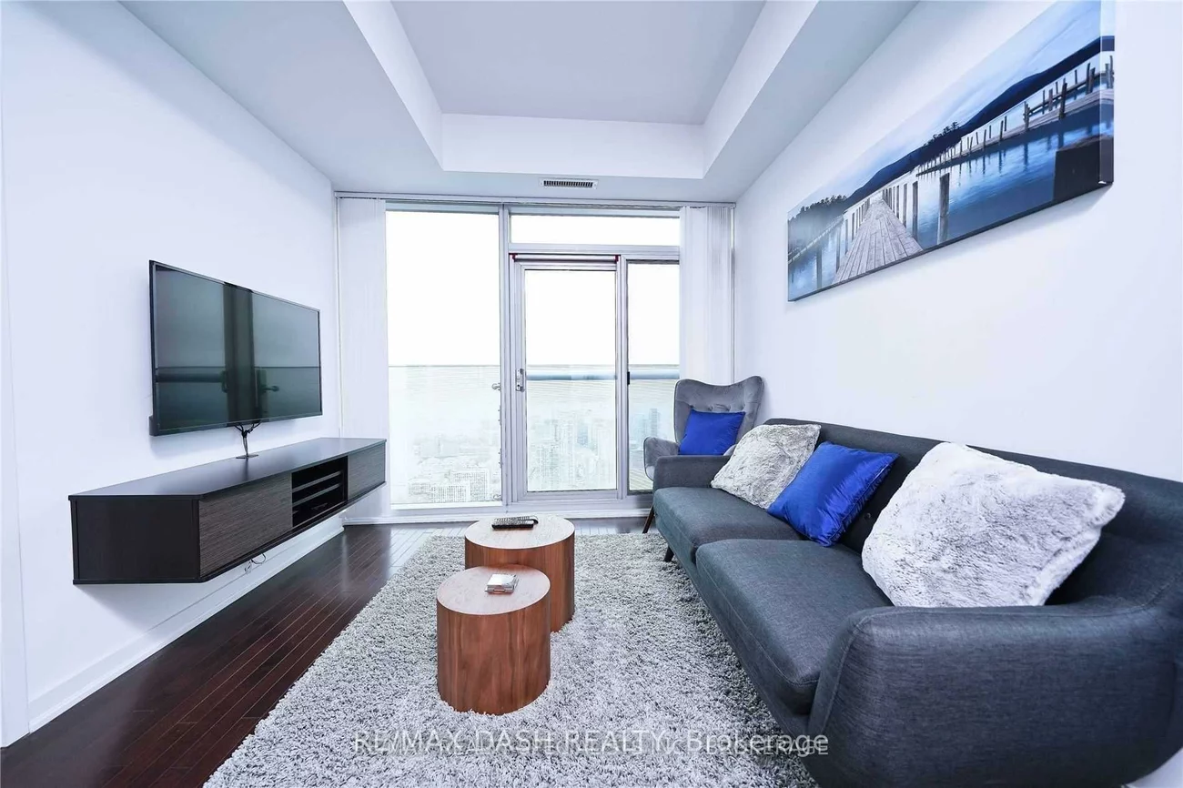 14, York, Waterfront Communities C1, Toronto