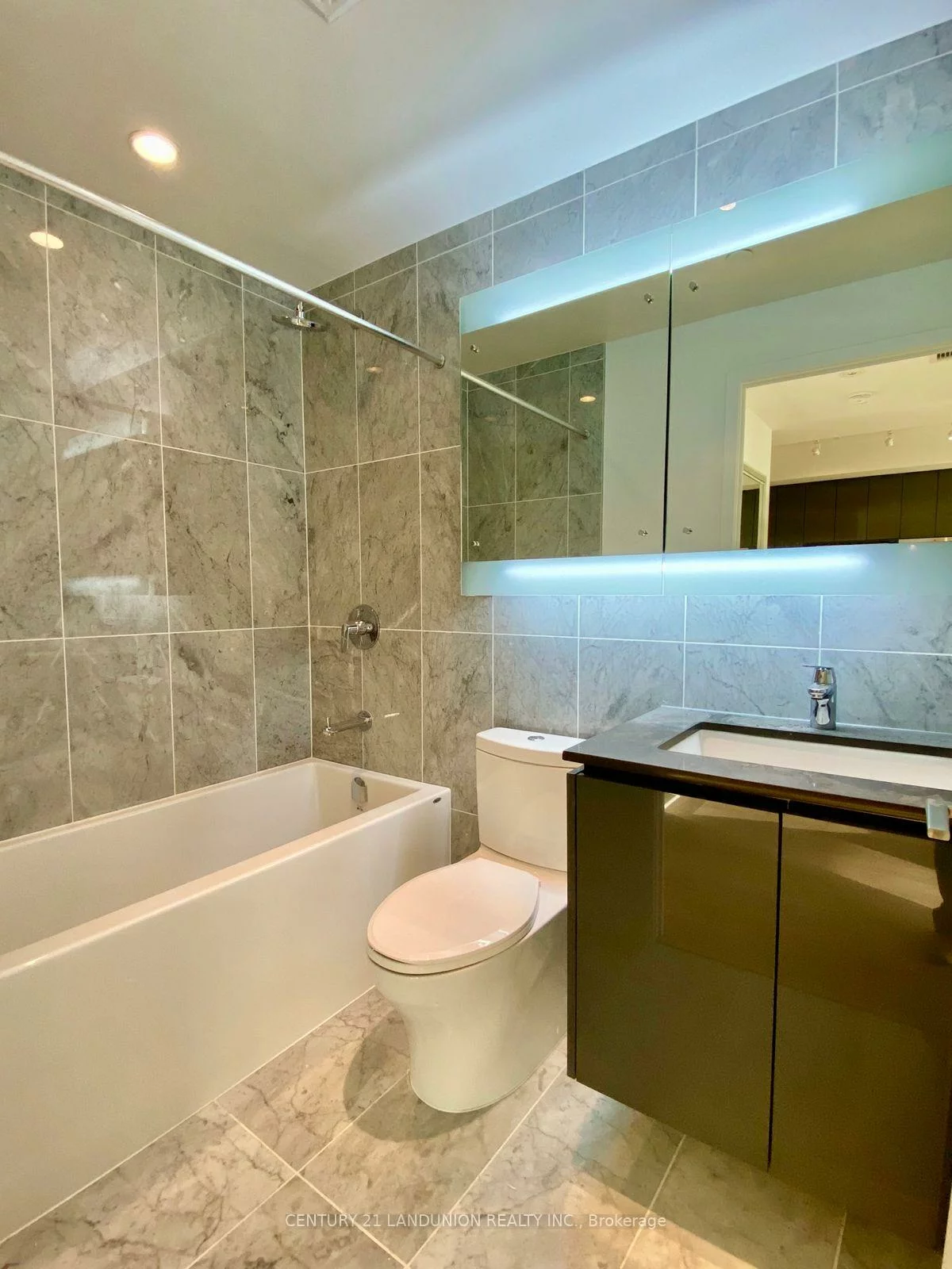 115, McMahon, Bayview Village, Toronto