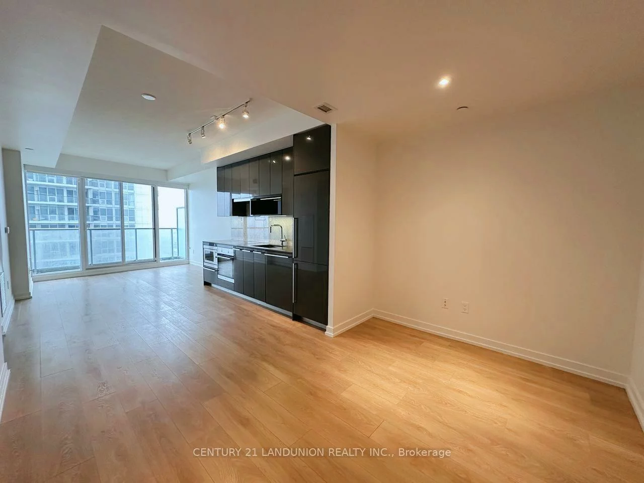 115, McMahon, Bayview Village, Toronto