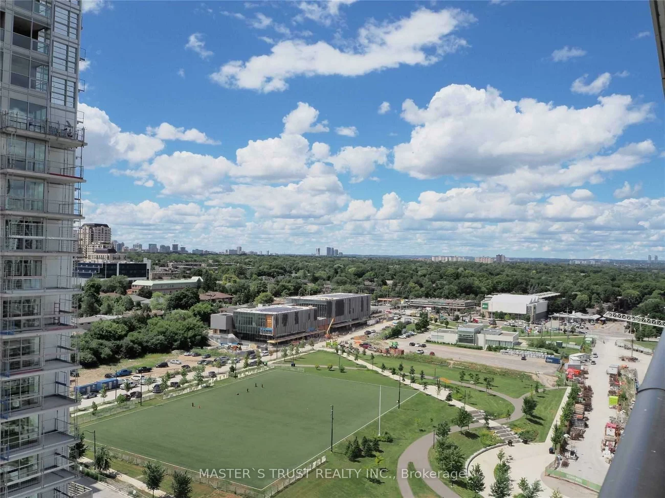 85, Mcmahon, Bayview Village, Toronto