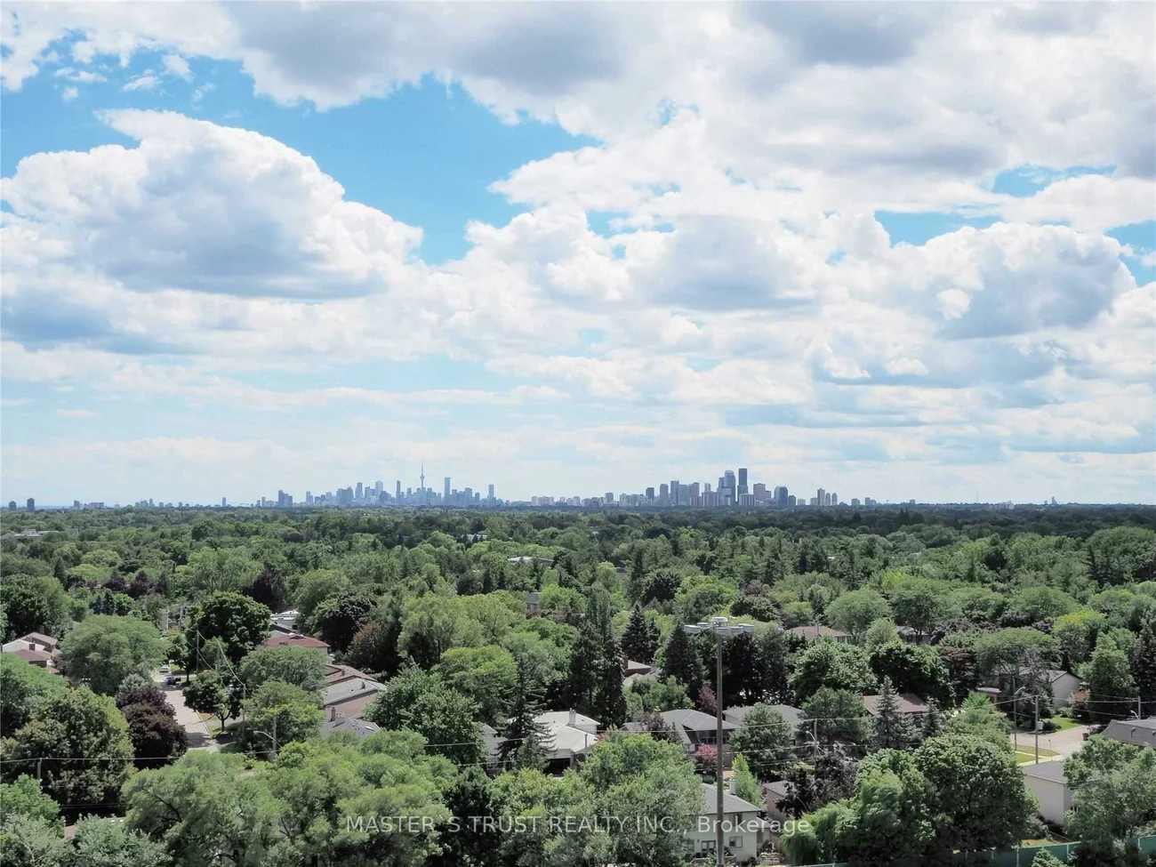 85, Mcmahon, Bayview Village, Toronto