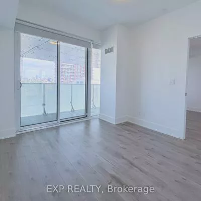 200, Bloor, Annex, Toronto